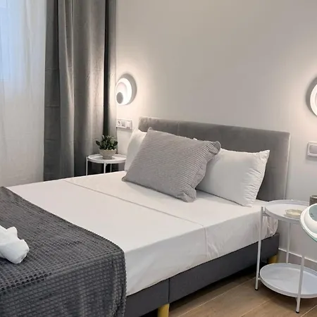Viar Fika Apartmán *
